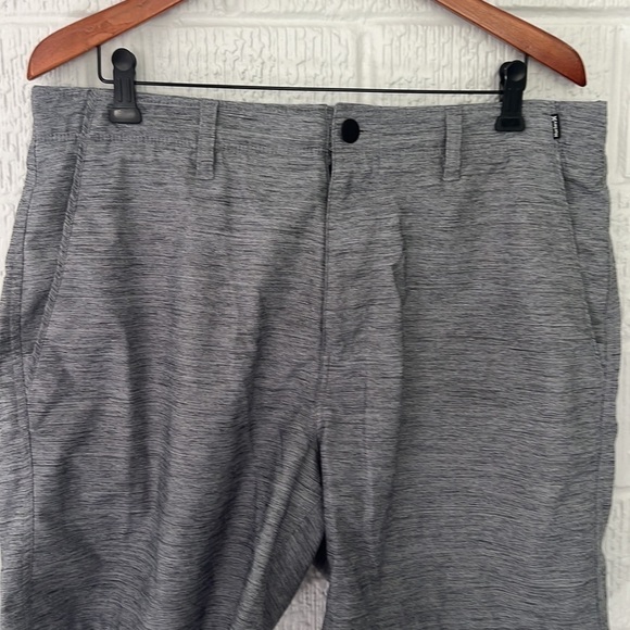 HURLEY NIKE DRI-FIT BREATHE WALKSHORTS 19" - WAIST SIZE 36 - Picture 6 of 10